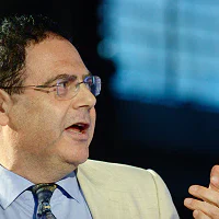 Bertrand Meyer