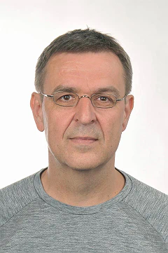 Robert Hirschfeld